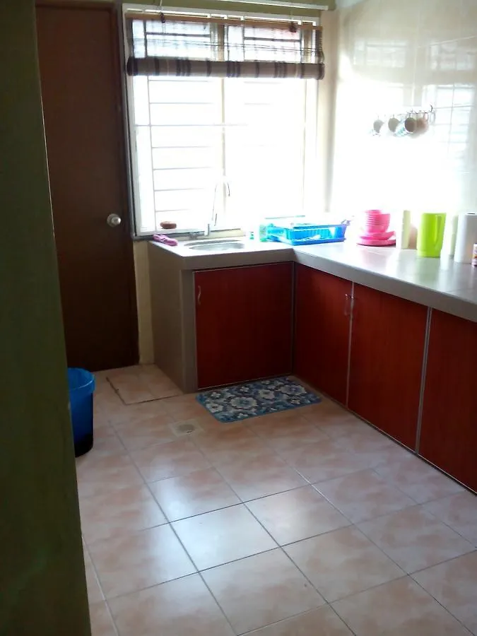 Jati Indah Homestay ملقا